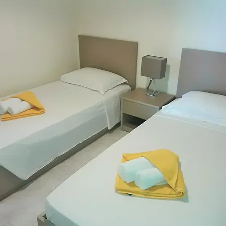 شقة 401 Dhalia Court *